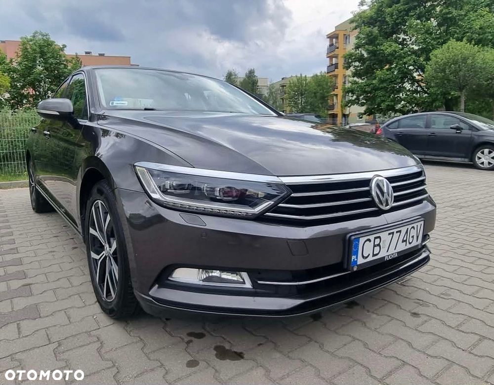 Volkswagen Passat 2.0 TDI BMT Comfortline - 3