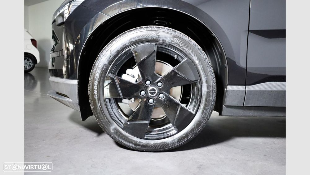 Volvo EX30 51 kWh Single Motor Black Edition - 6