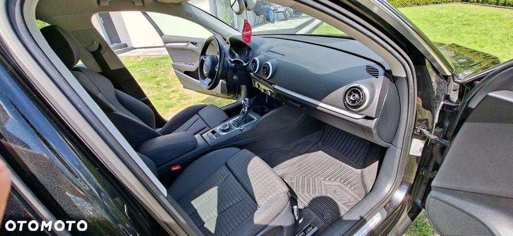 Audi A3 Sportback 2.0 TDI Premiere Edition S tronic - 10