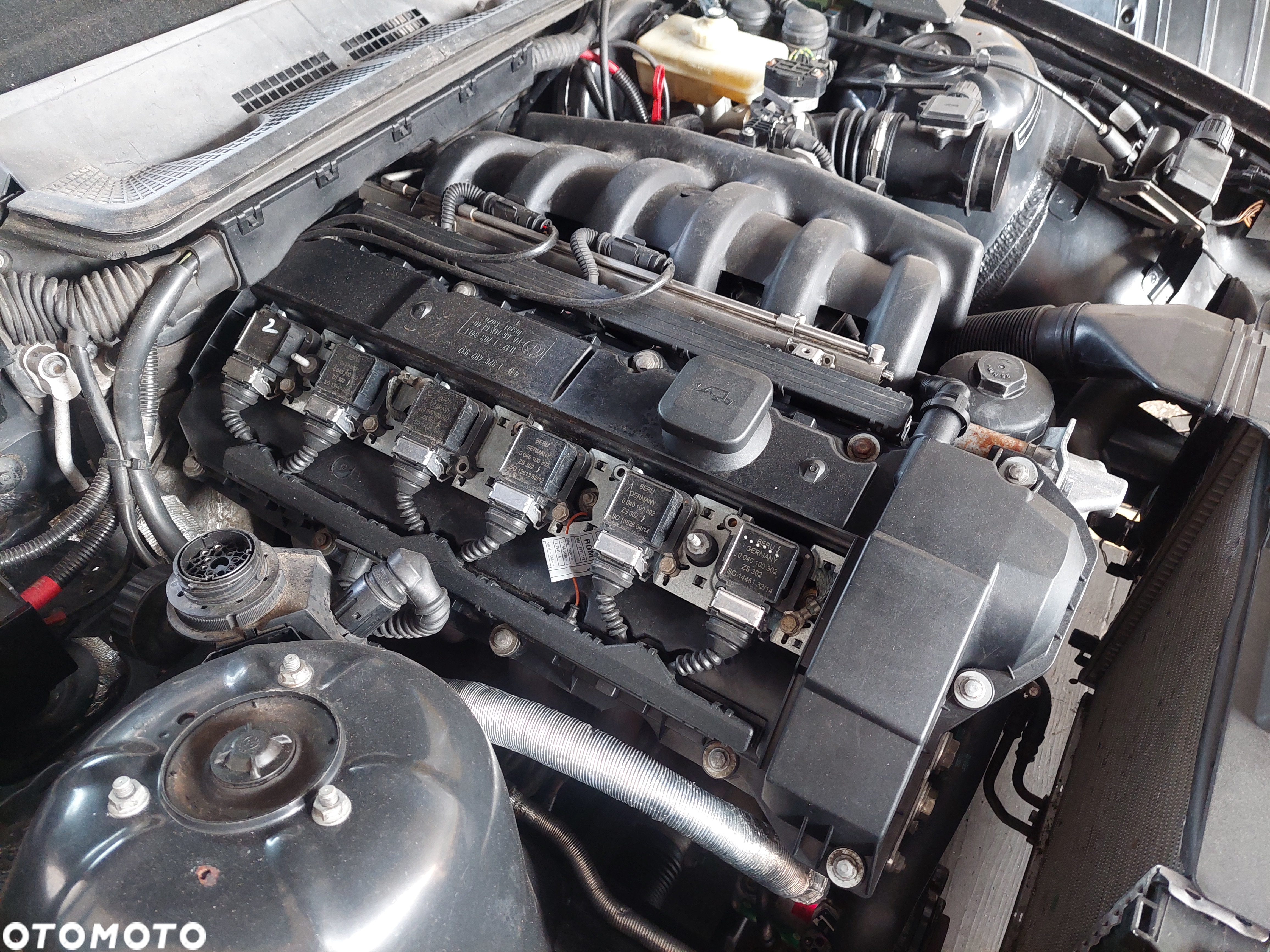 BMW E36 E39 M52 320 520i SILNIK - 2