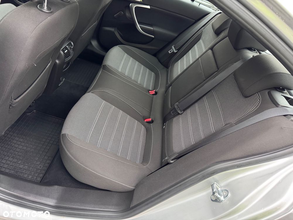 Opel Insignia 2.0 Turbo Cosmo - 23