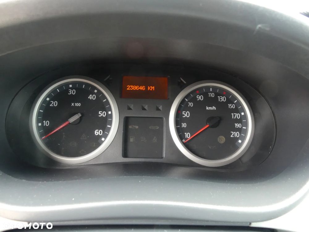 Nissan Primastar - 14