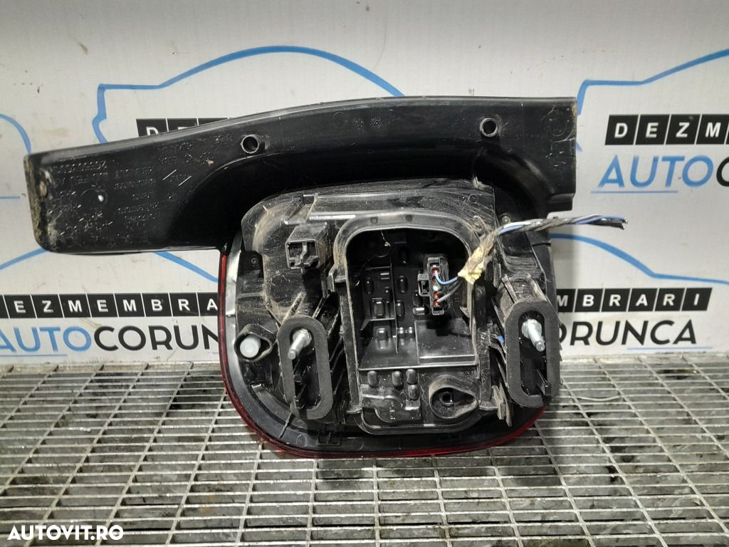 Stop Dreapta Dacia Duster II 2018 - 2021 SUV 4 Usi (1113) Bec clasic - 2