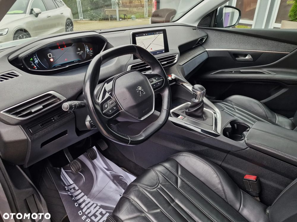 Peugeot 3008 1.5 BlueHDi Allure S&S - 19