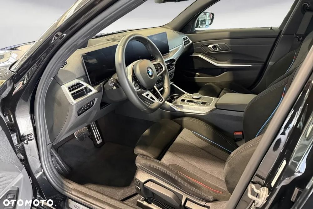 BMW Seria 3 320i - 18