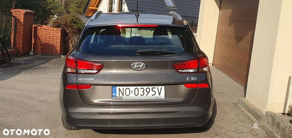 Hyundai i30 1.0 T-GDI Family - 2