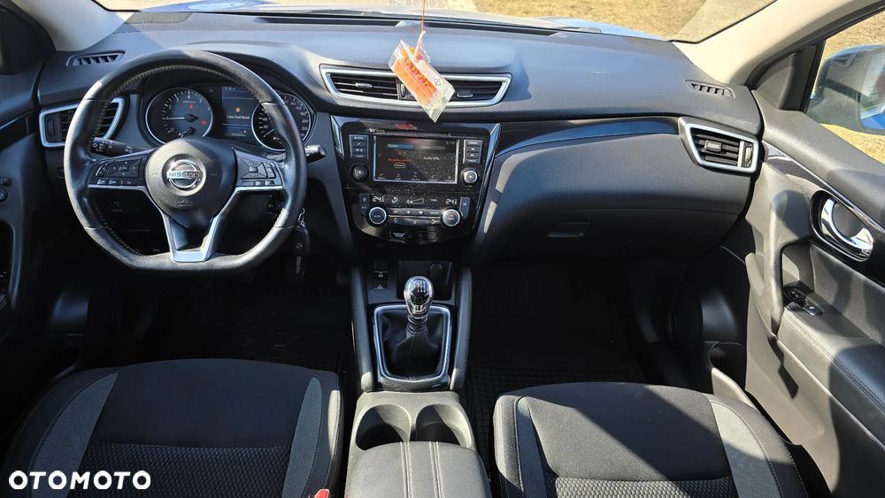 Nissan Qashqai 1.3 DIG-T Visia - 8