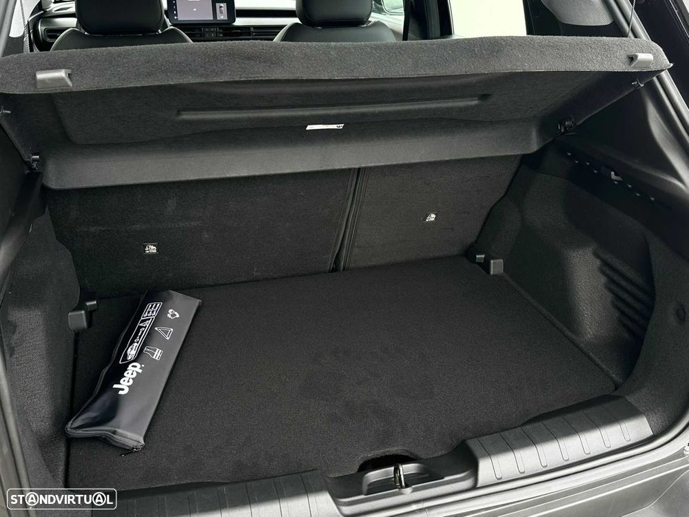 Jeep Avenger 1.2 GSE T3 Altitude - 26