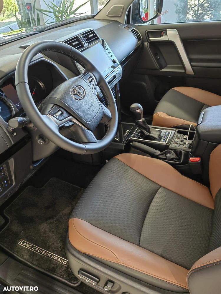 Toyota Land Cruiser 2.8l D-4D 204 CP A/T 7 locuri Luxury AVS Brown - 8