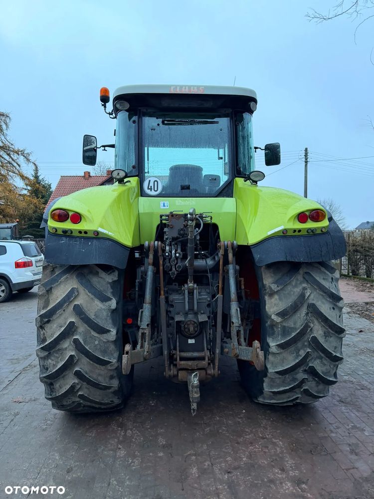 Claas Axion 810 - 12