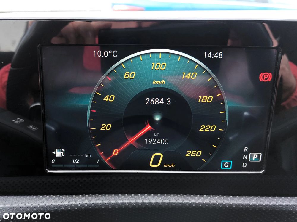 Mercedes-Benz CLA 200 Shooting Brake 7G-DCT AMG Line - 12