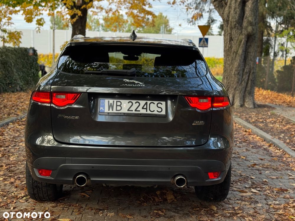 Jaguar F-Pace 2.0 i4P AWD Portfolio - 9