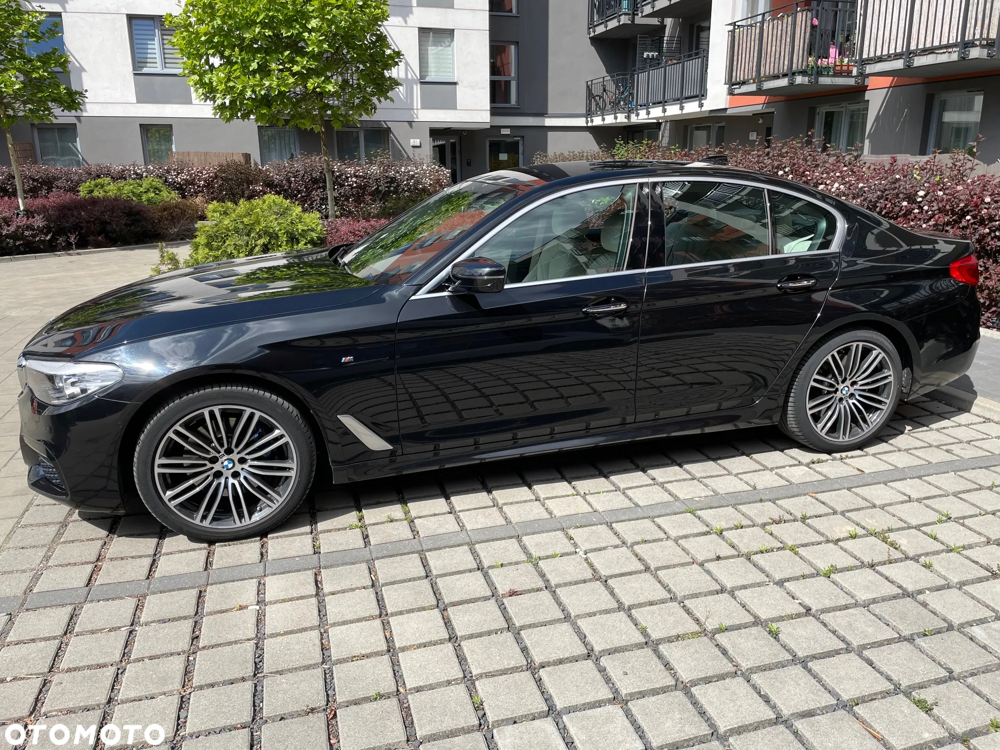 BMW Seria 5 530i GPF xDrive M Sport sport - 4