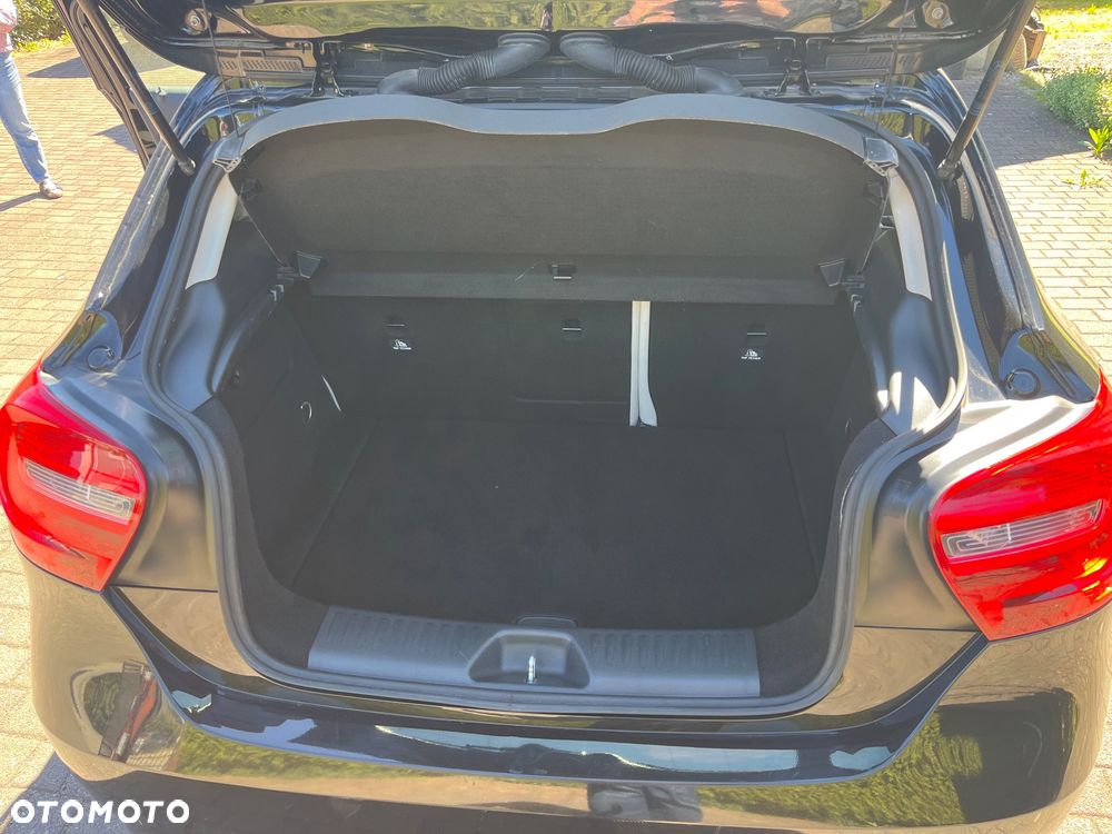 Mercedes-Benz A-Class 2014 photo 2