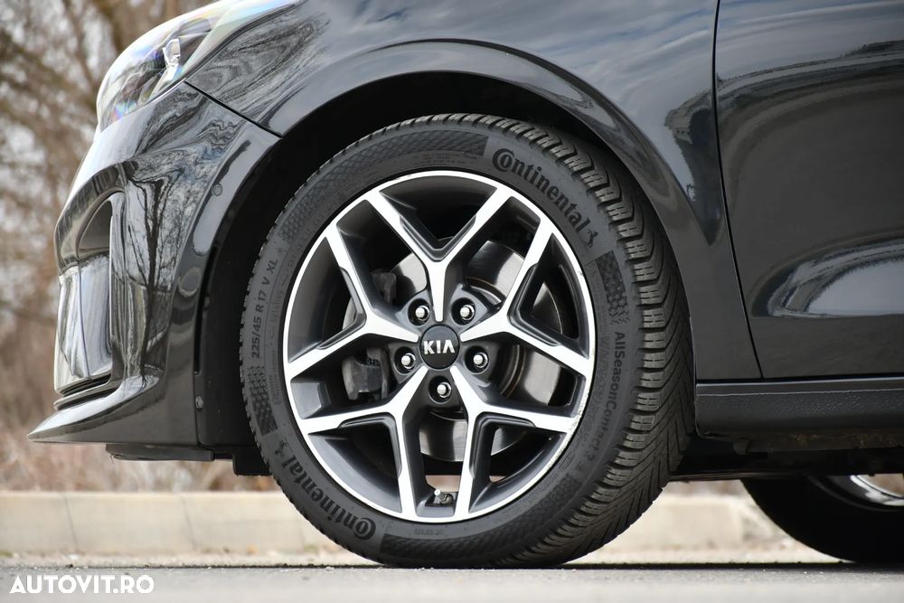 Kia Ceed 1.5 T-GDI DCT7 OPF (48V Mild Hybrid) GT Line - 23