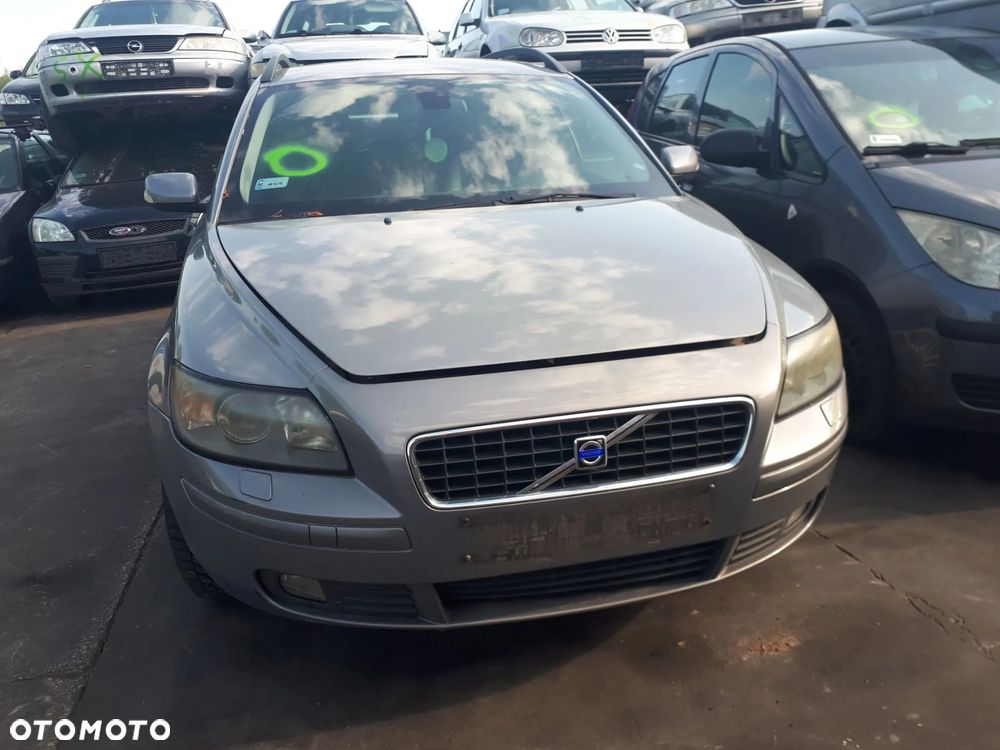 VOLVO V50 04-07 1.8 16V OŚWIETLENIE KABINY LAMPKA PODSUFITKI - 29