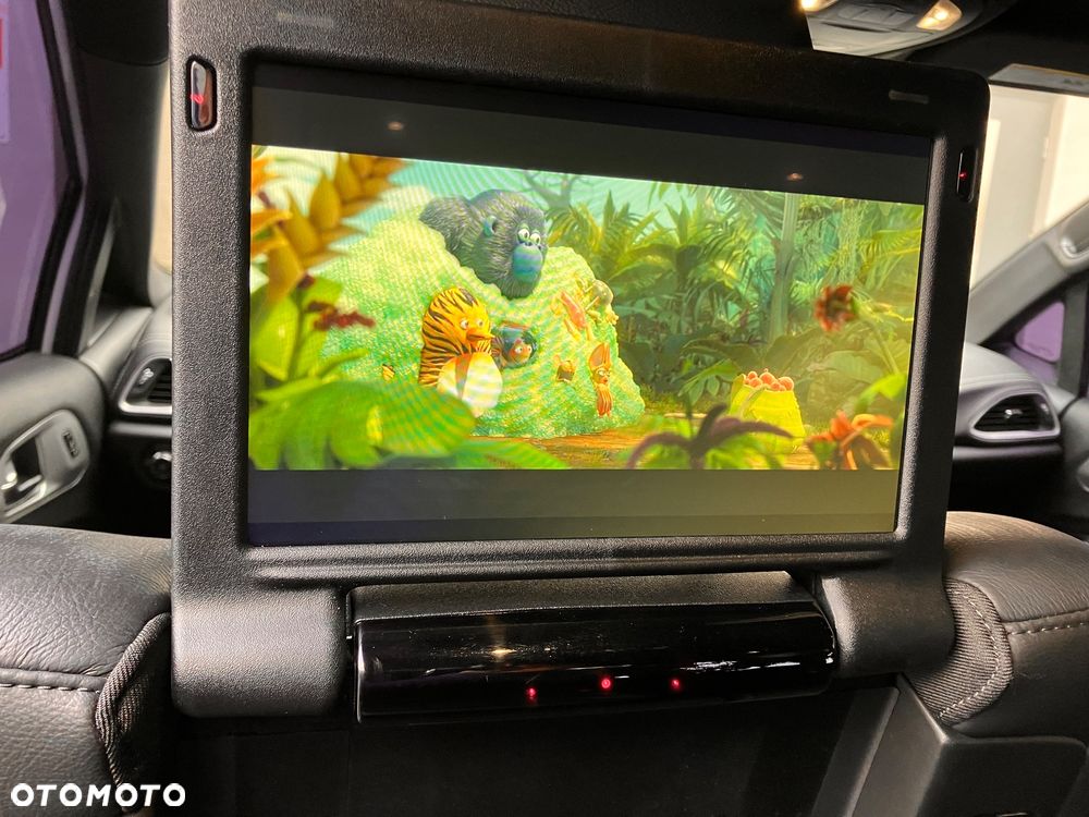 Chrysler Pacifica - 20