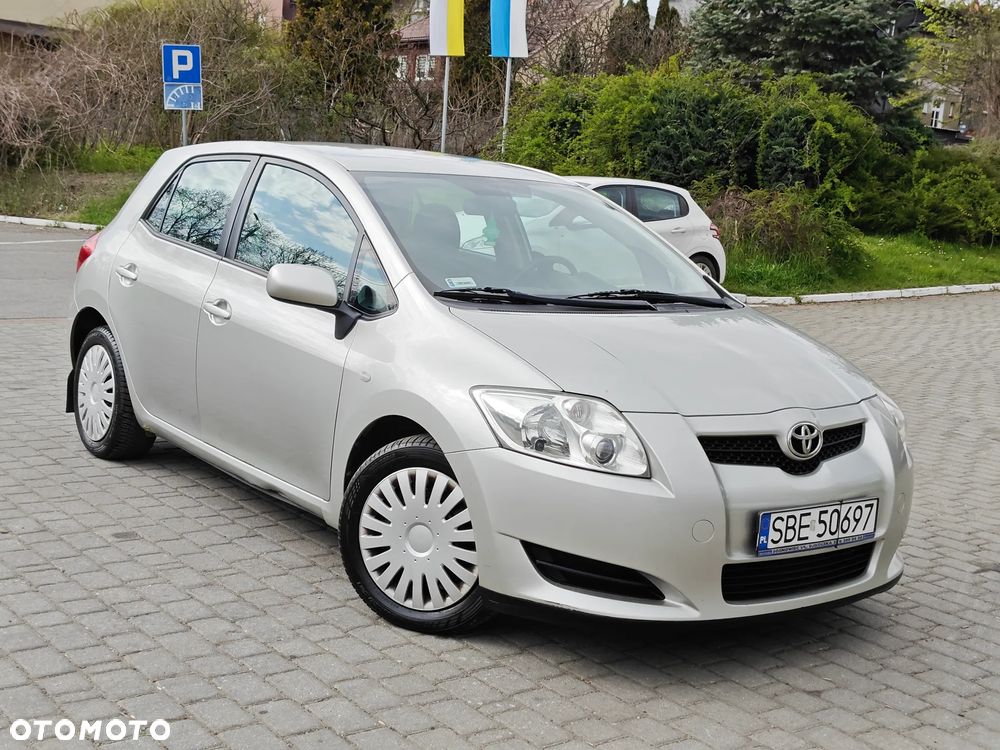 Toyota Auris 2.0 D-4D Luna - 3