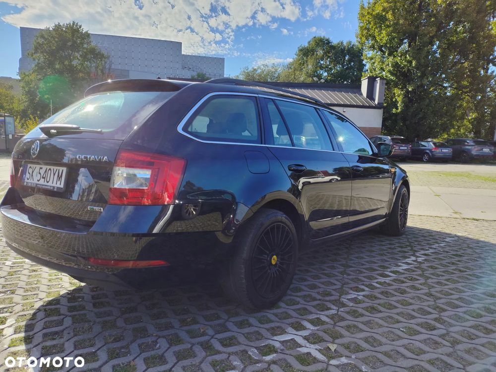 Skoda Octavia 1.5 TSI ACT Style DSG - 10