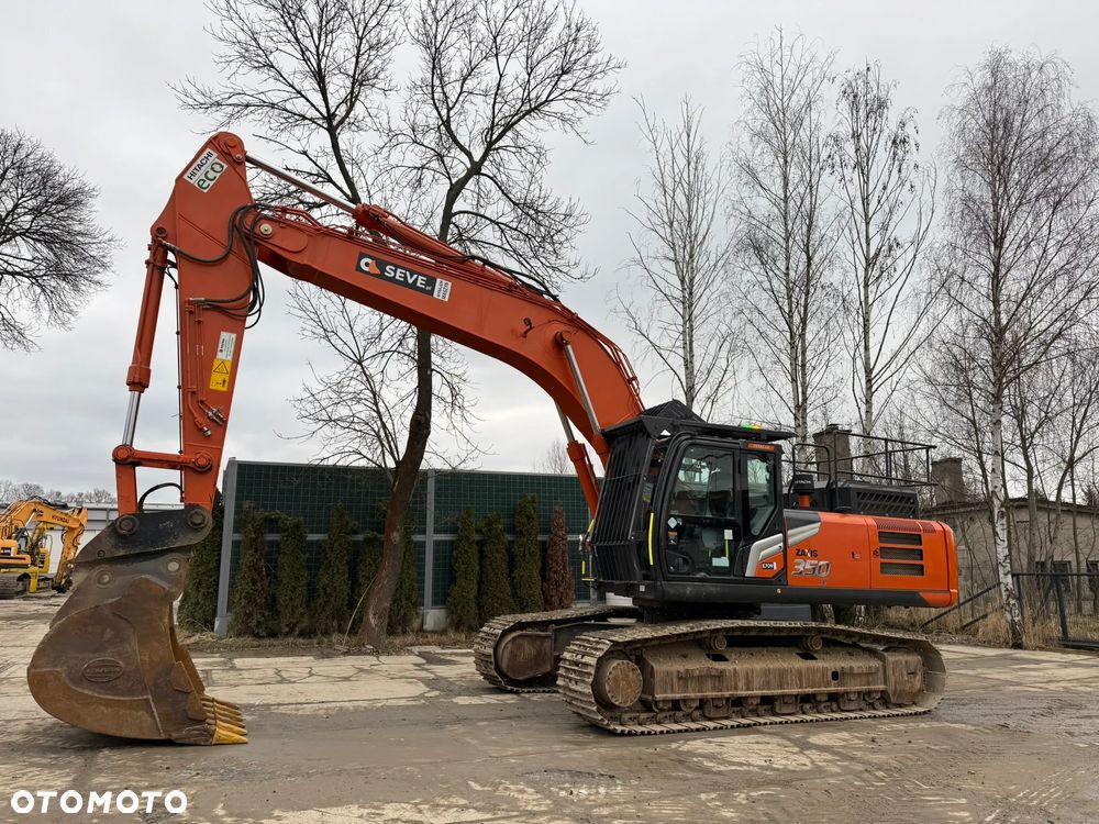 Hitachi ZX 350 LC 7 - 2