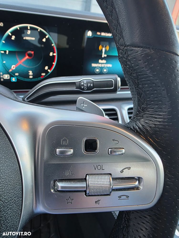 Mercedes-Benz GLE - 26