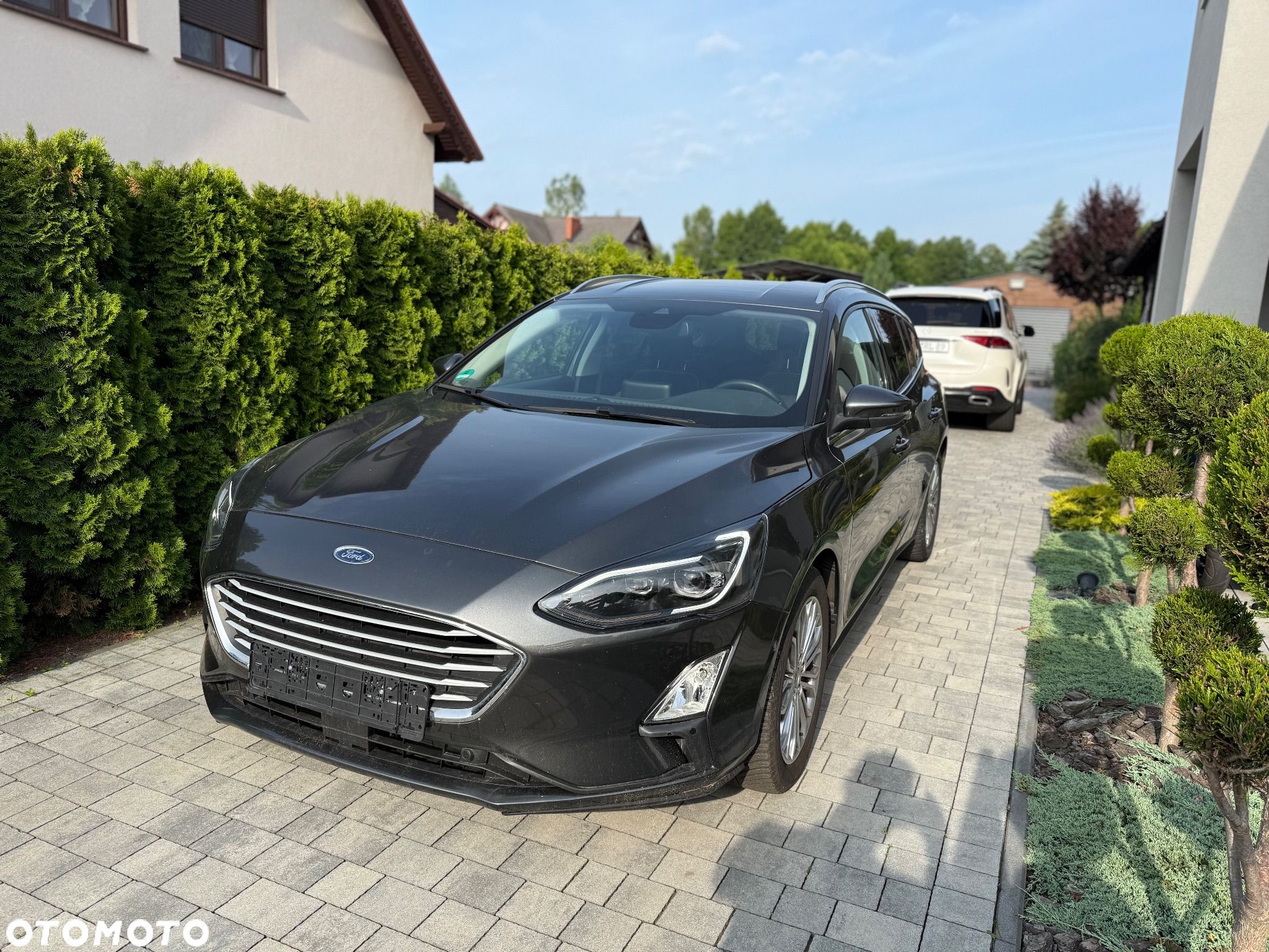 Ford Focus 1.5 EcoBoost Start-Stopp-System TITANIUM X - 1