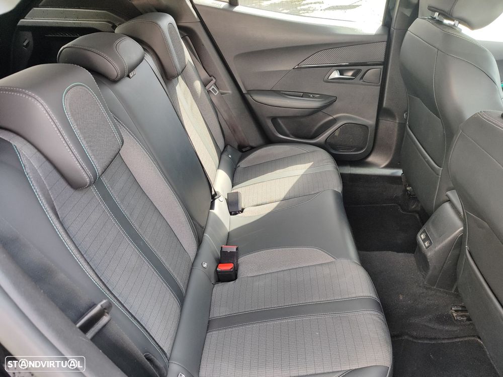 Peugeot e-2008 50 kWh Allure Pack - 7