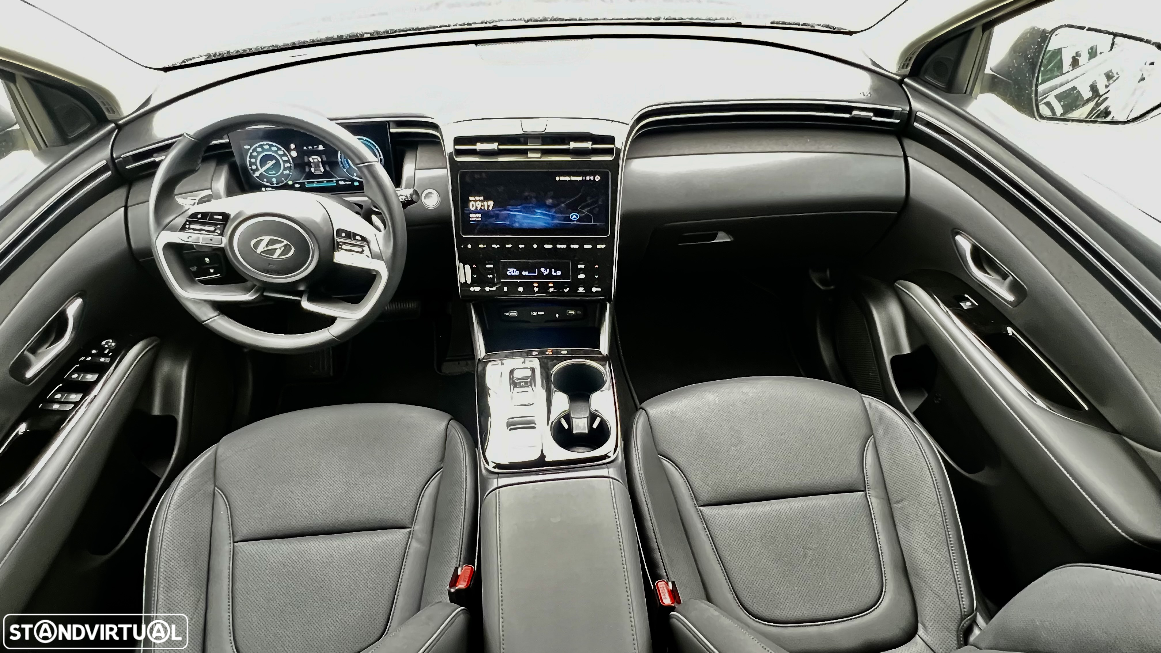 Hyundai Tucson 1.6 T-GDI PHEV e-Vanguard - 18