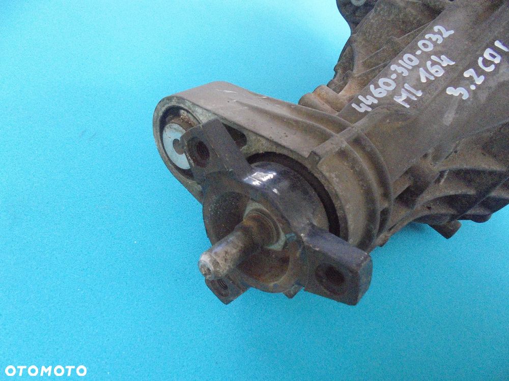 MERCEDES ML W164 MOST DYFER TYL 320 CDI V6 - 3