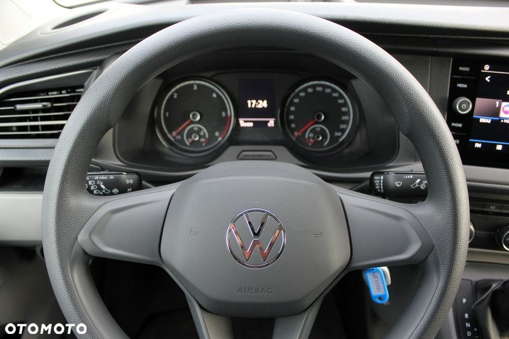 Volkswagen Transporter - 16