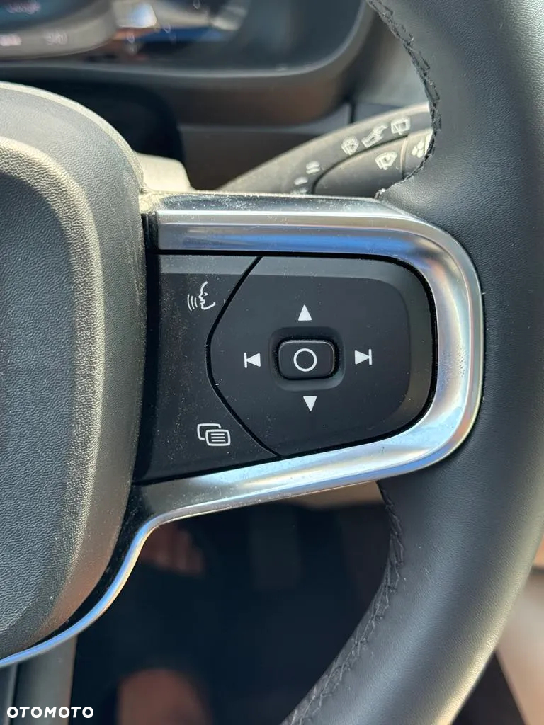 Volvo XC 40 - 15