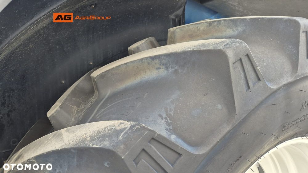 New Holland TS125A EC 2003R - 19