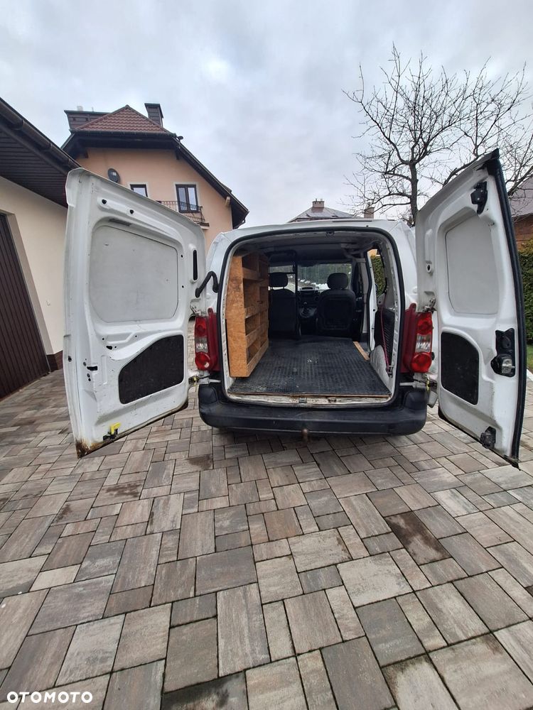Peugeot Partner 1.6 HDI Trendy - 4