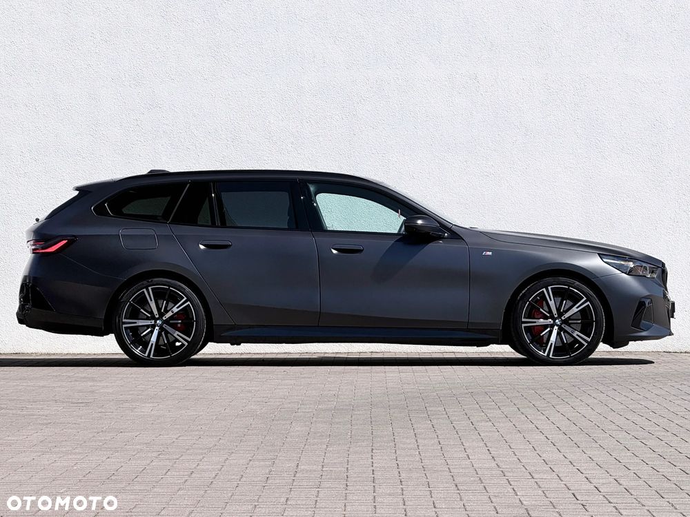 BMW Seria 5 540d xDrive - 4