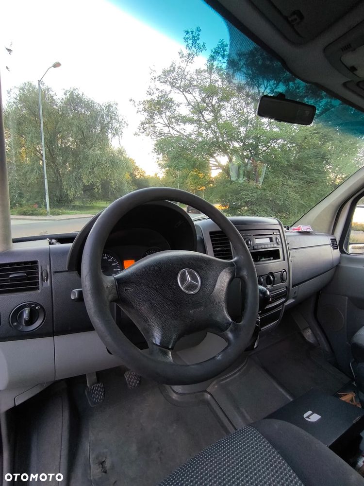Mercedes-Benz Sprinter - 18