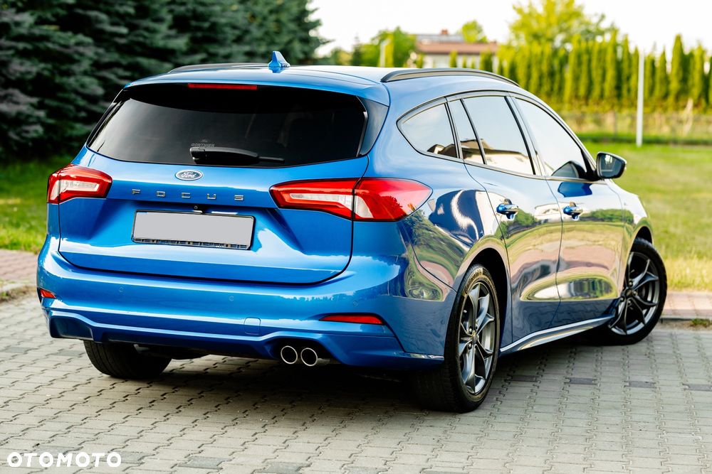 Ford Focus 1.5 EcoBlue Start-Stopp-System ST-LINE - 14