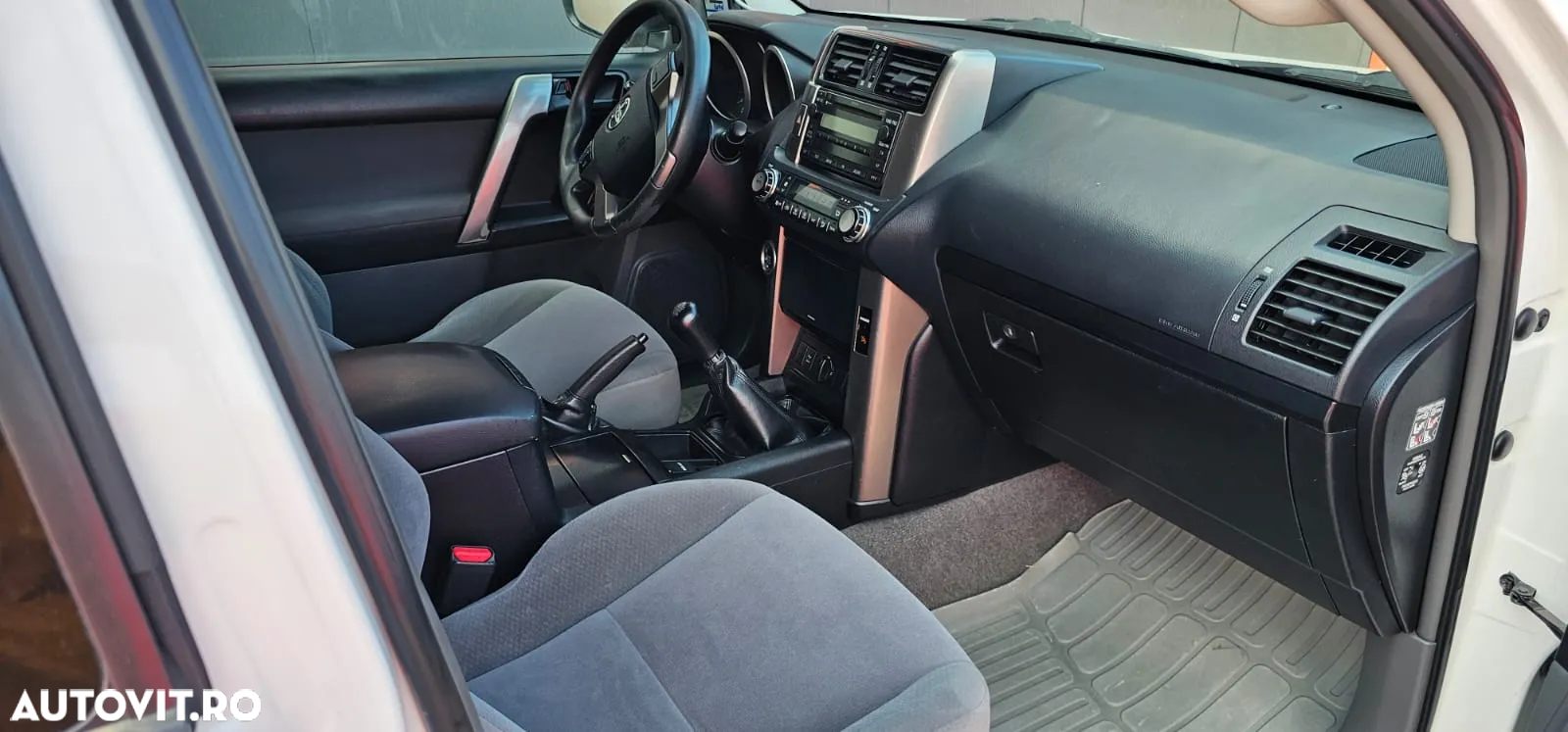 Toyota Land Cruiser 3.0l Turbo D-4D Executive - 6
