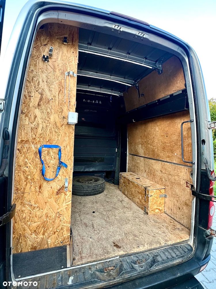 Volkswagen Crafter - 17