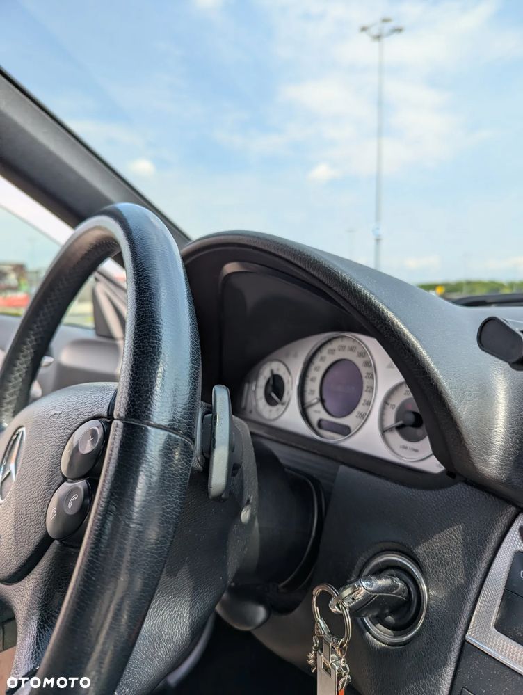 Mercedes-Benz CLK - 17
