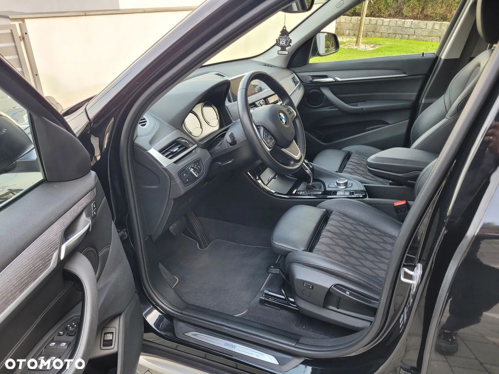 BMW X1 sDrive20i Sport Line - 19