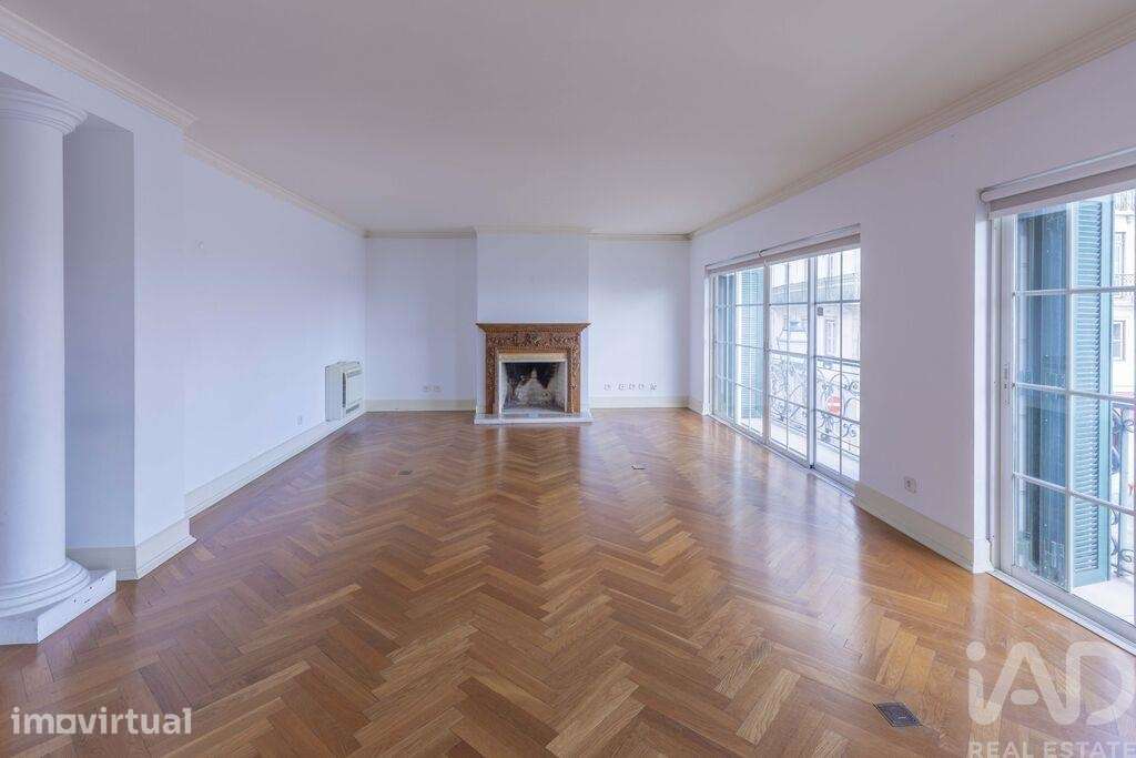 Duplex T4 em Estrela de 250,00 m2 - Grande imagem: 2/28