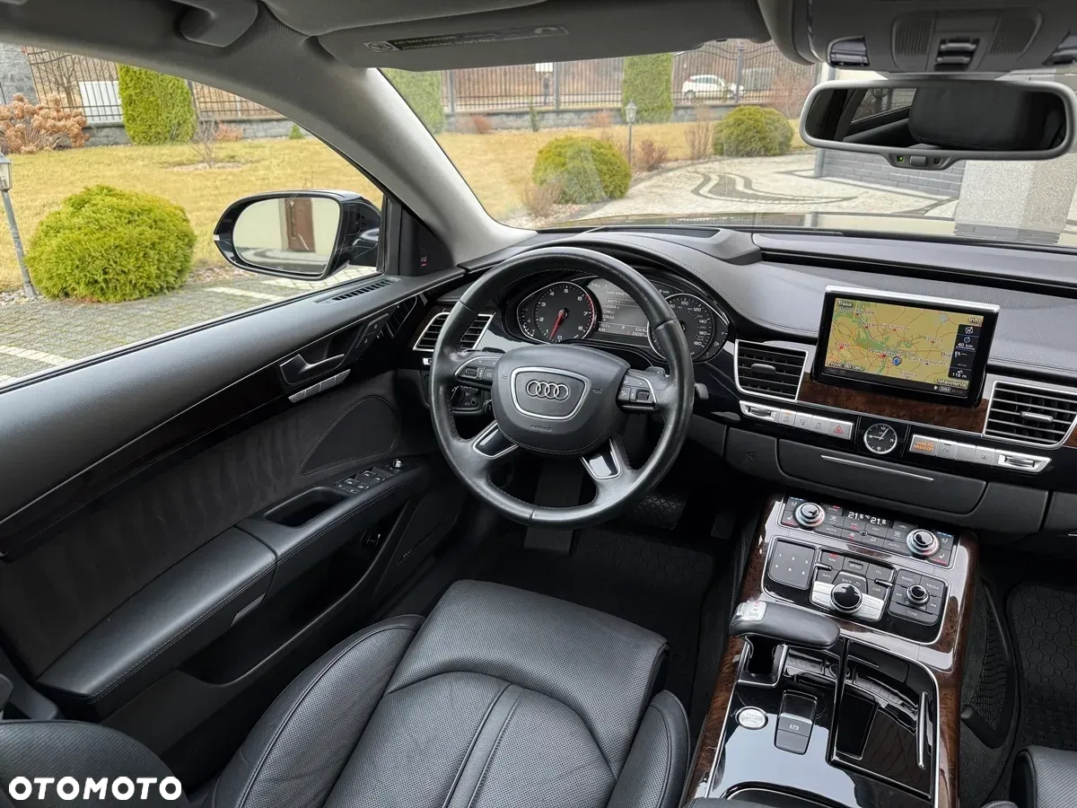 Audi A8 4.0 TFSI L Quattro - 25