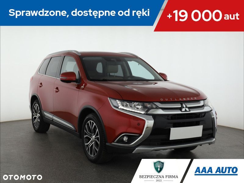 Mitsubishi Outlander - 2