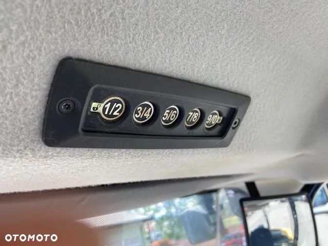 Caterpillar 906M - 26