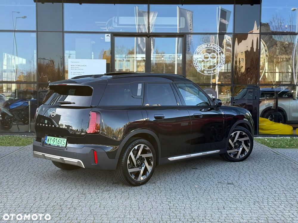 MINI Countryman E 66.5kWh Linia Favoured - 6