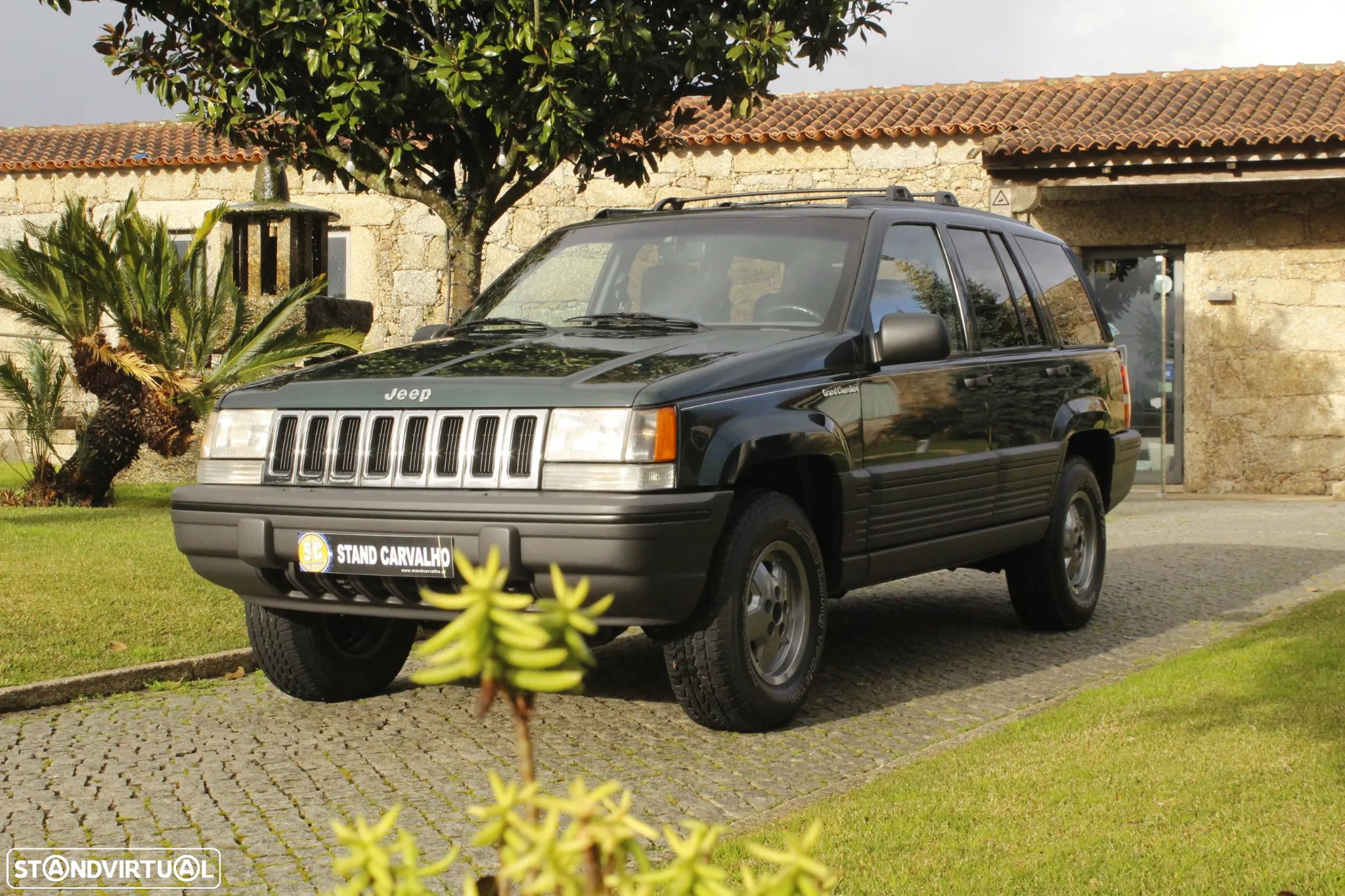 Jeep Grand Cherokee 4.0 Official - 1