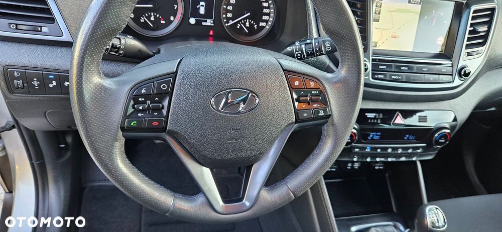 Hyundai Tucson blue 1.6 GDi 2WD Passion - 17
