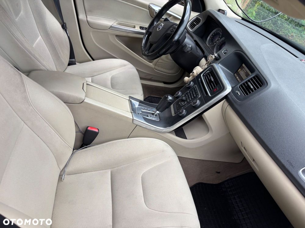 Volvo S60 - 7