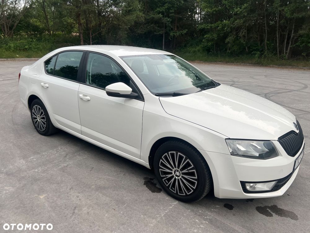 Skoda Octavia 1.6 TDI Ambition DSG - 6