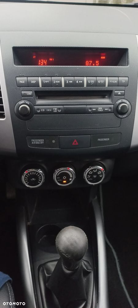 Mitsubishi Outlander 2.0 2WD - 14